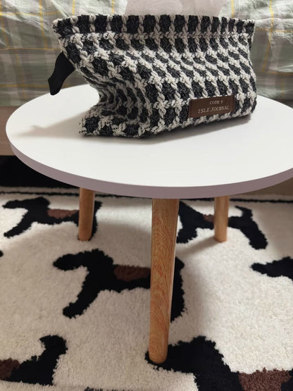 NNETB Round Luxury Table for Bedroom & Living Room